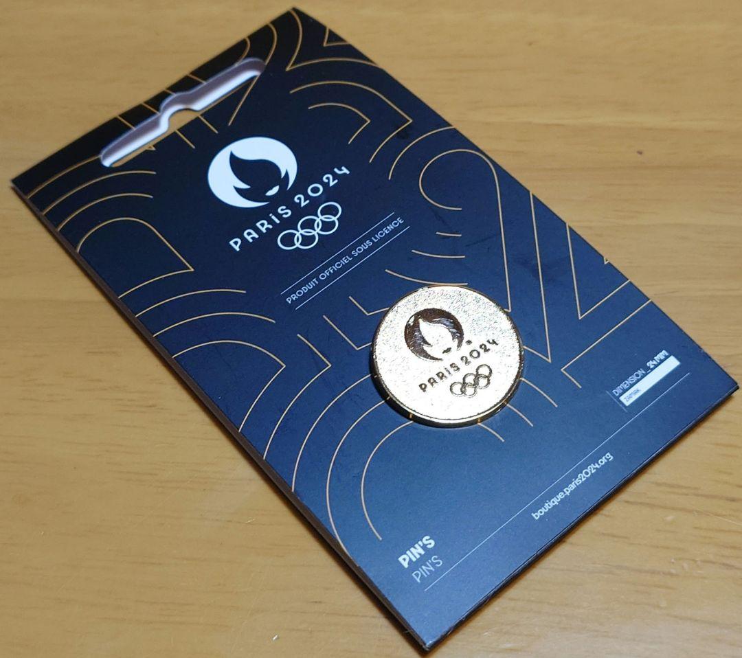2024年PARISパリオリンピック ゴールドピンバッジ 新品