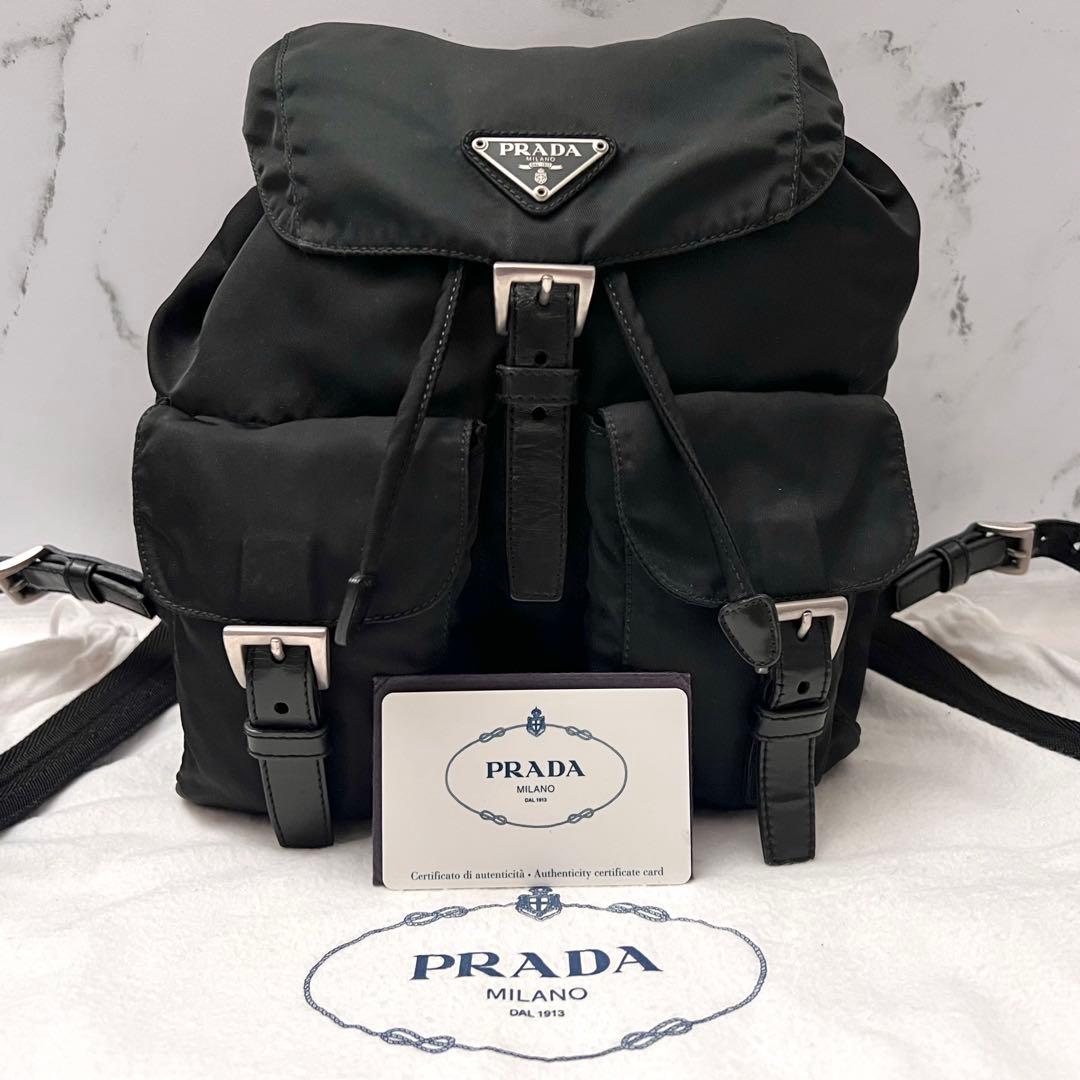 袋付き プラダ ミニリュック 三角プレート ブラック ダブルポケットPRADA