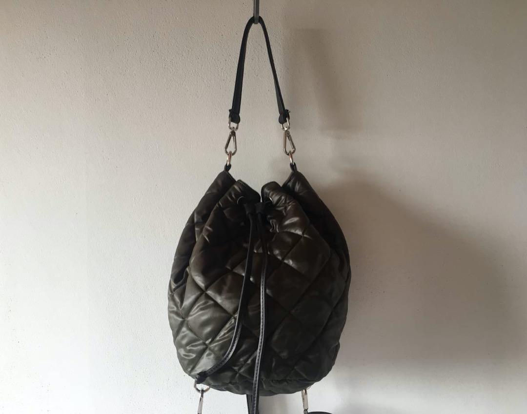 美品◎イタリア製 teresa cambi キルティング2WAYバッグ リュック