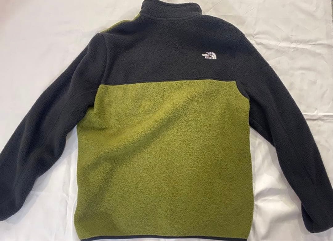 【新品•未使用】The North Face ハーフジップフリースジャケット M 【新品•未使用】The North Face ハーフジップフリースジャケット M