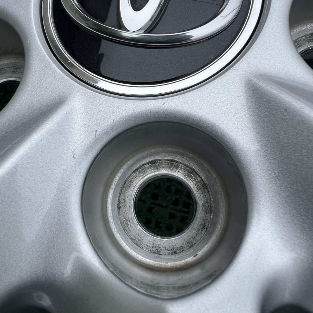 トヨタ カムリ70系 純正17インチアルミホイール 2本①