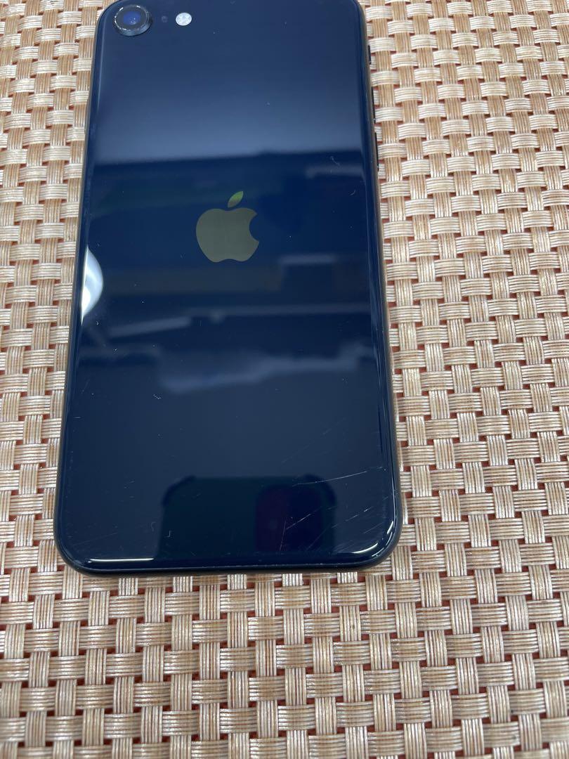 iPhone SE 第３世代 128 GB ミッドナイトSIMフリー【4326】