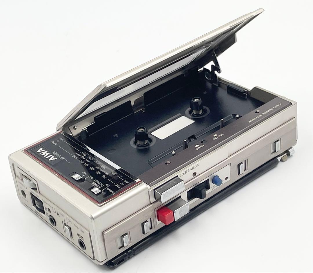 ジャンク AIWA HS-J2 CassetteBoy カセットレコーダー