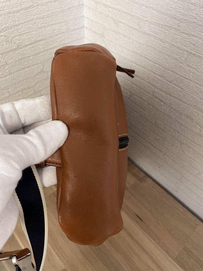 【お買い得】COACH コーチ　ボディーバッグ　キャメル　ワンショルダー
