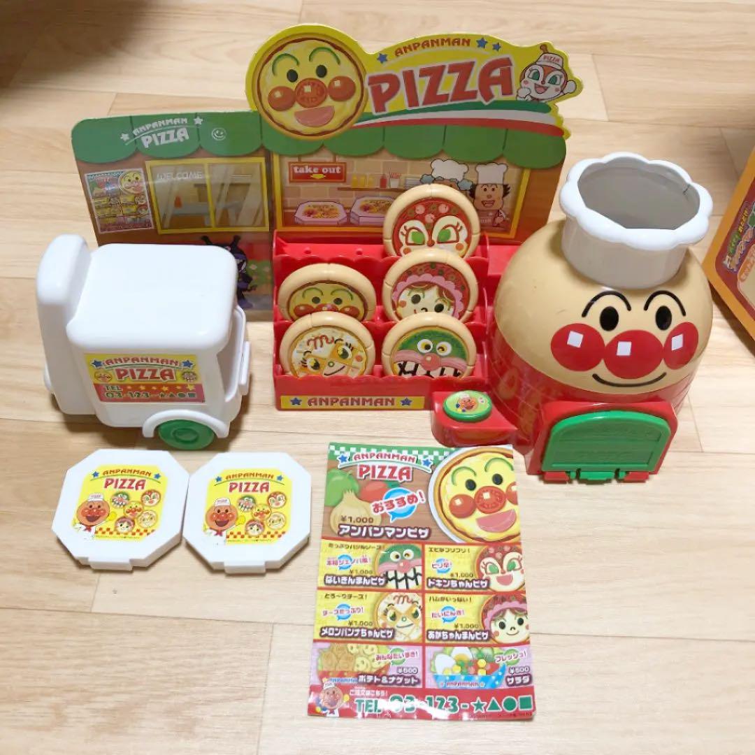 メルカリ アンパンマン 宅配ピザやさん アンパンマンカラーパッド キャラクターグッズ 1 8 中古や未使用のフリマ