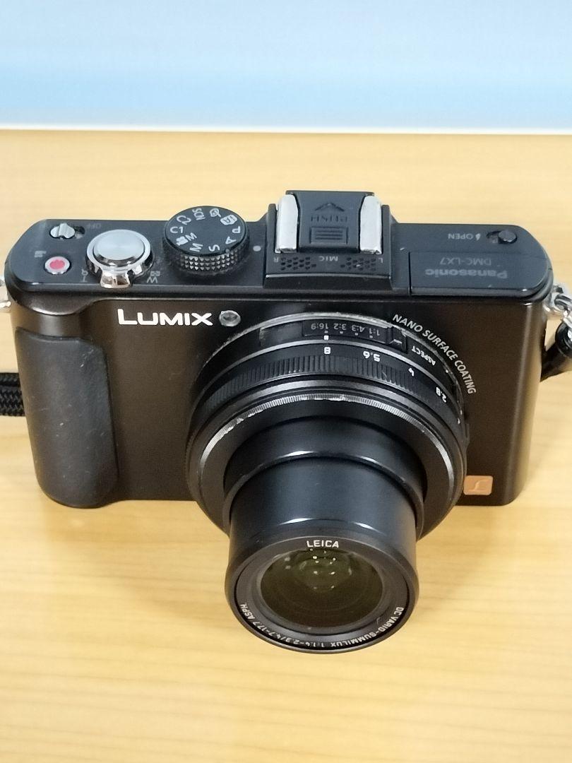 Panasonic LUMIX DMC-LX7 作動しますがジャンク品