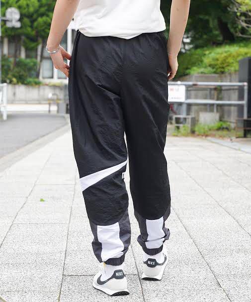NIKE ウーブンジャケット&パンツ　Mサイズ