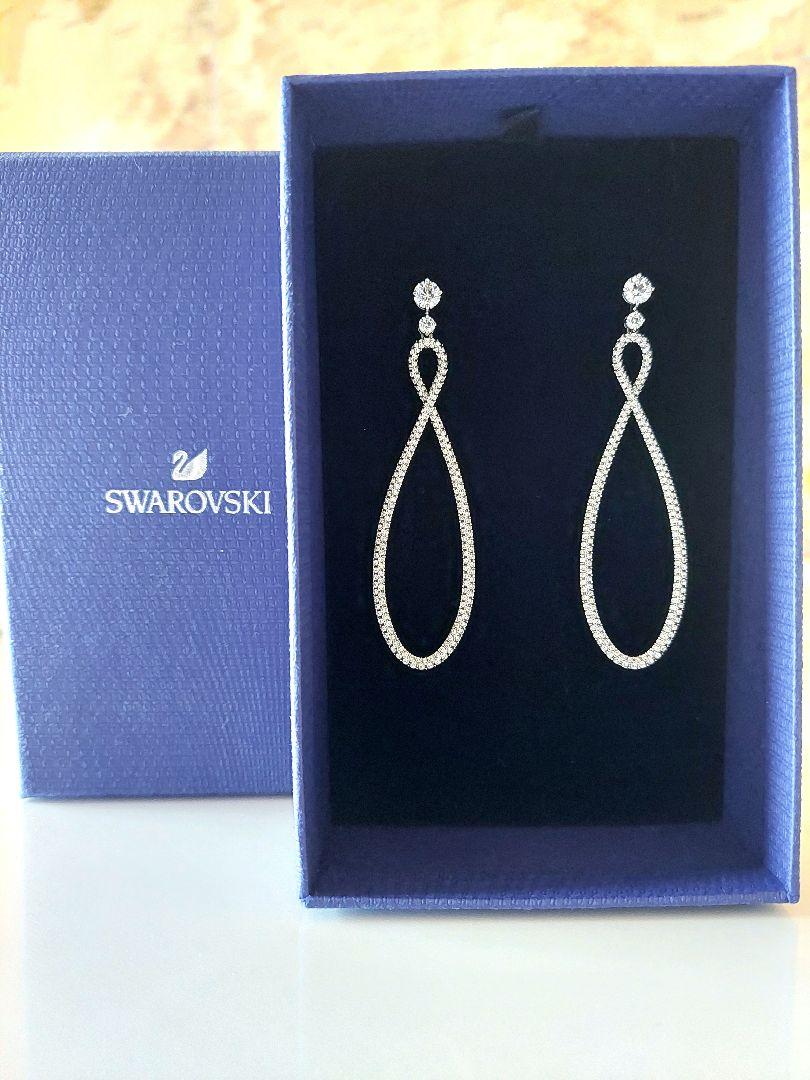 証明書 新品 SWAROVSKI Infinity ピアス スワロフスキー