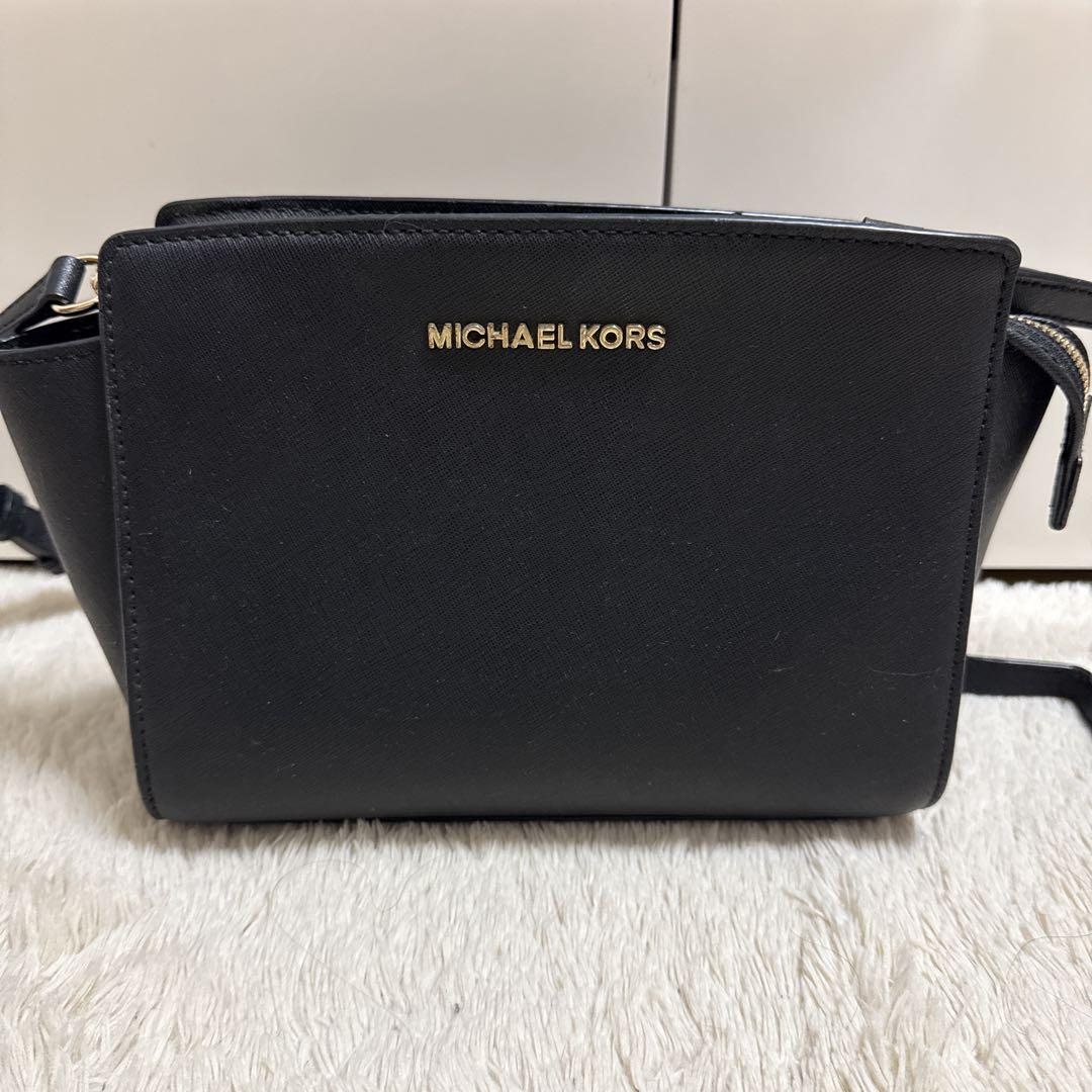 MICHAEL KORS ブラックショルダーバッグ 5,000円