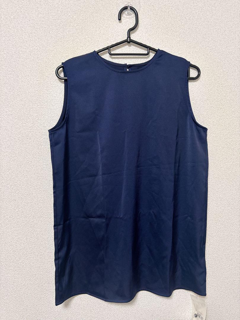 新品WARY SATIN SLEEVELESS TOPノースリーブ