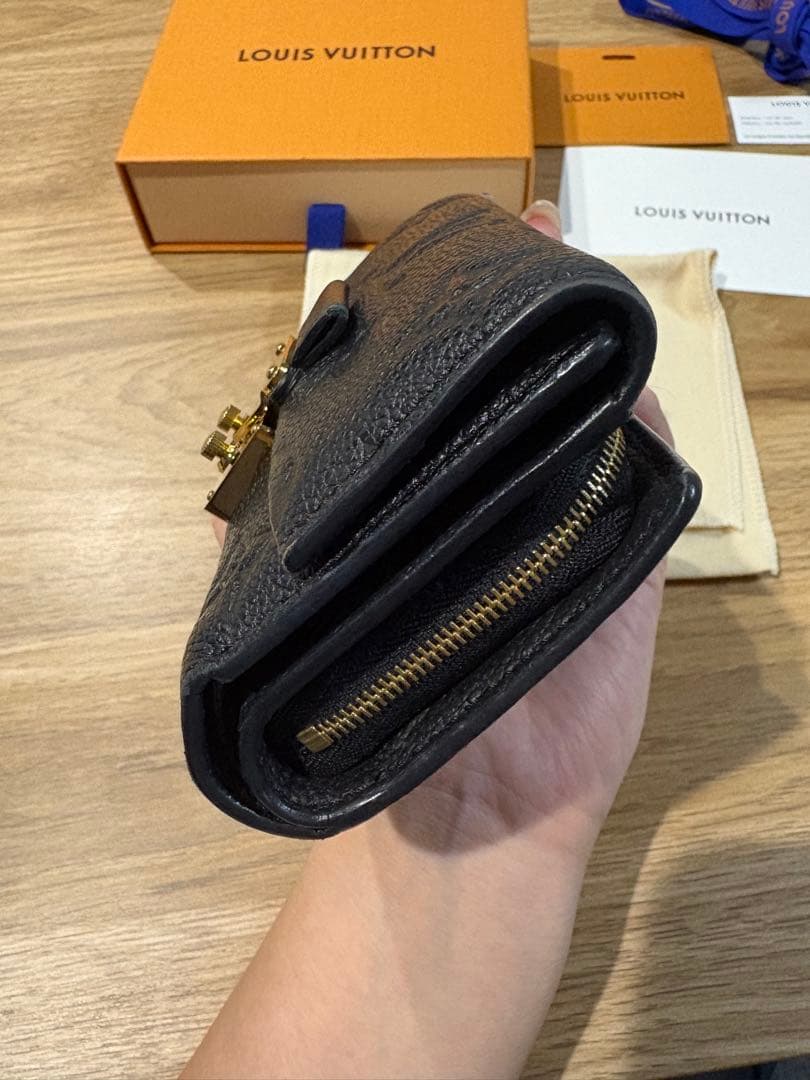 Xmas SALE ルイヴィトン アンプラント 財布 - メルカリ Xmas SALE ルイヴィトン アンプラント 財布 - メルカリ