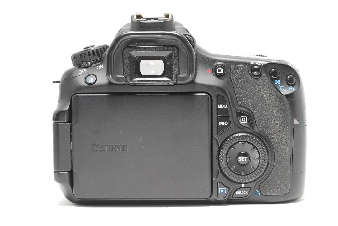 Canon 60D＆2本のレンズ 自由なアングルで撮影できるバリ