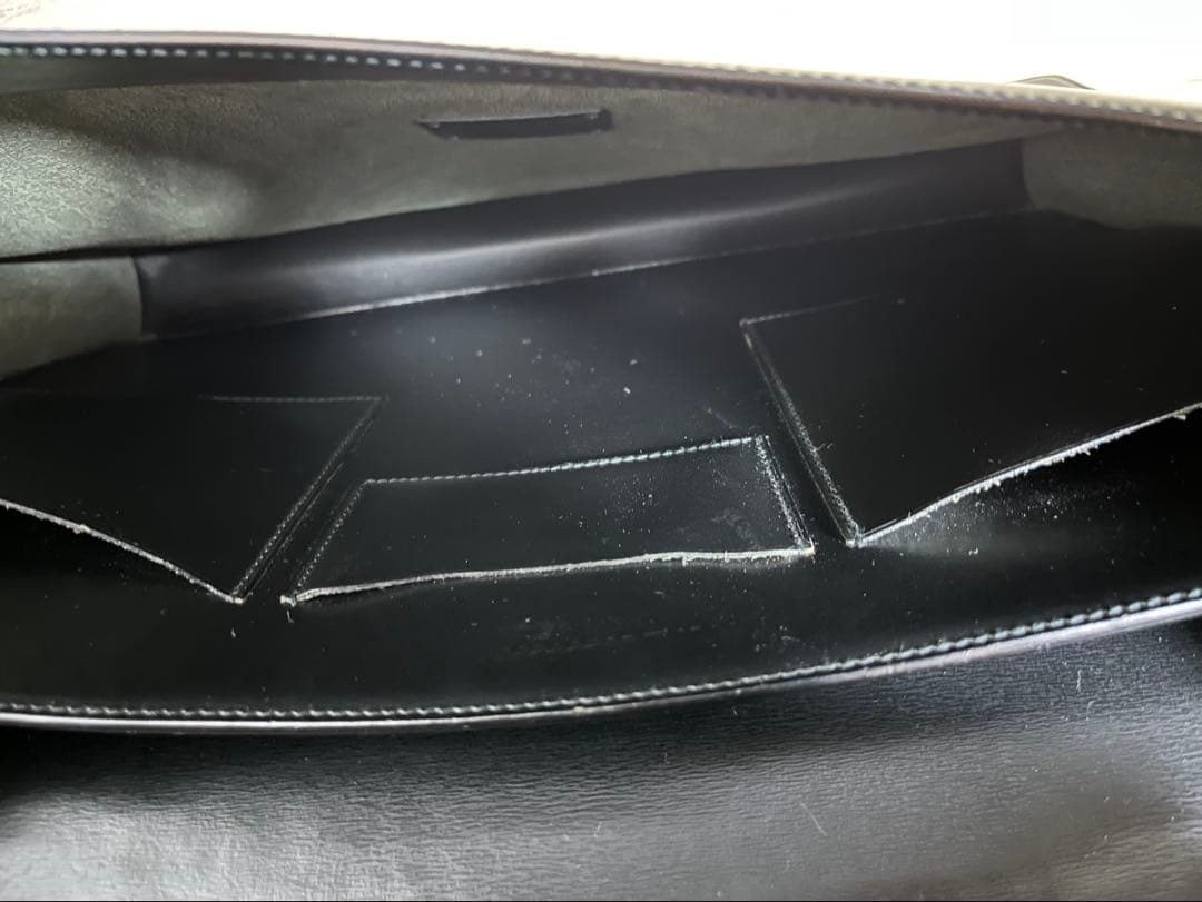 ブリーフケースCartier