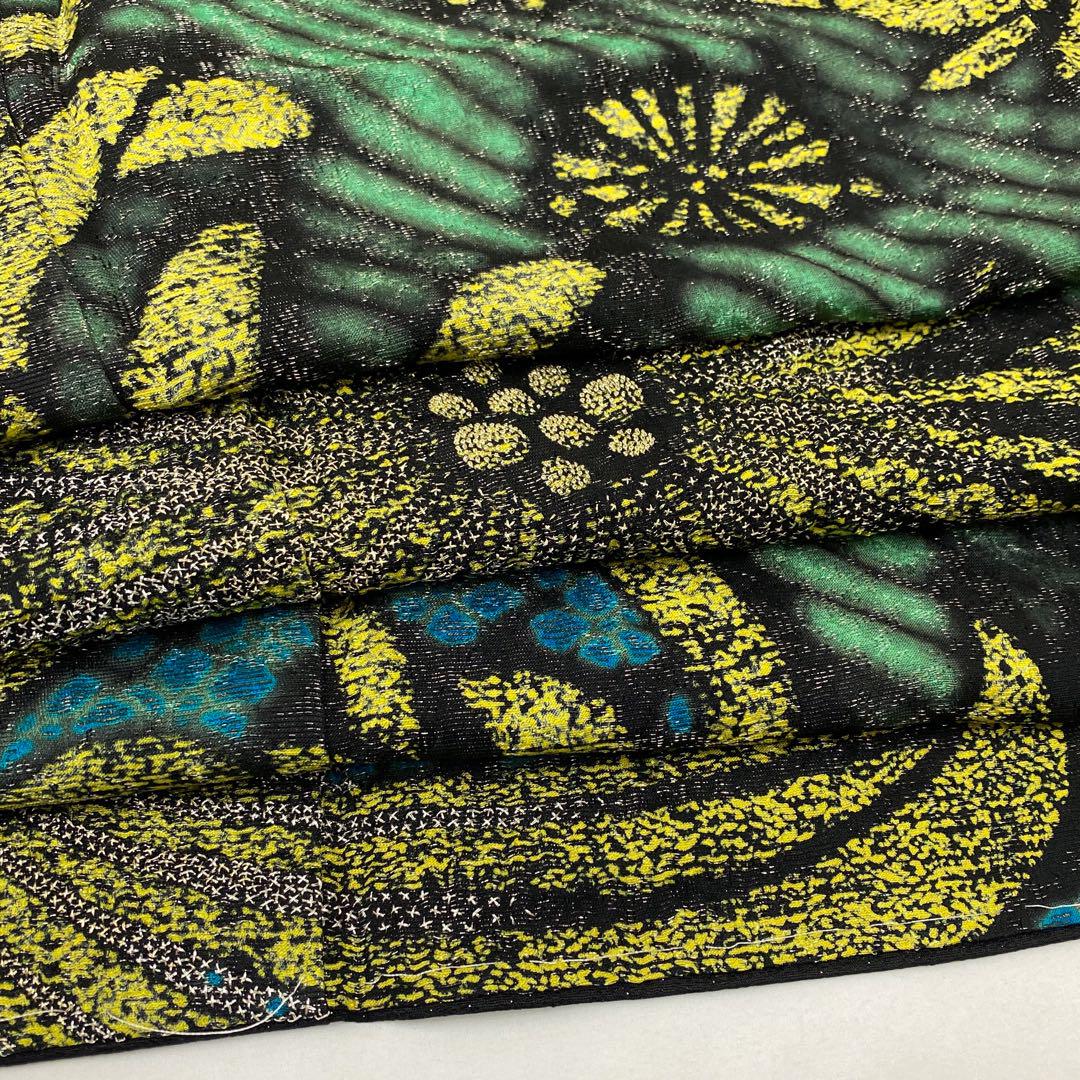 滝泰 おぼろ染 襲絞り 相良刺繍 金通し 乱菊 訪問着 未使用品 正絹 金糸 画像10