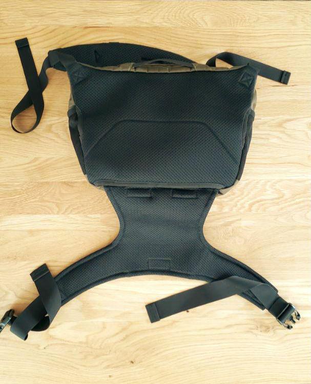 THE NORTH FACE スリングバッグ ベビー 8L カーキ