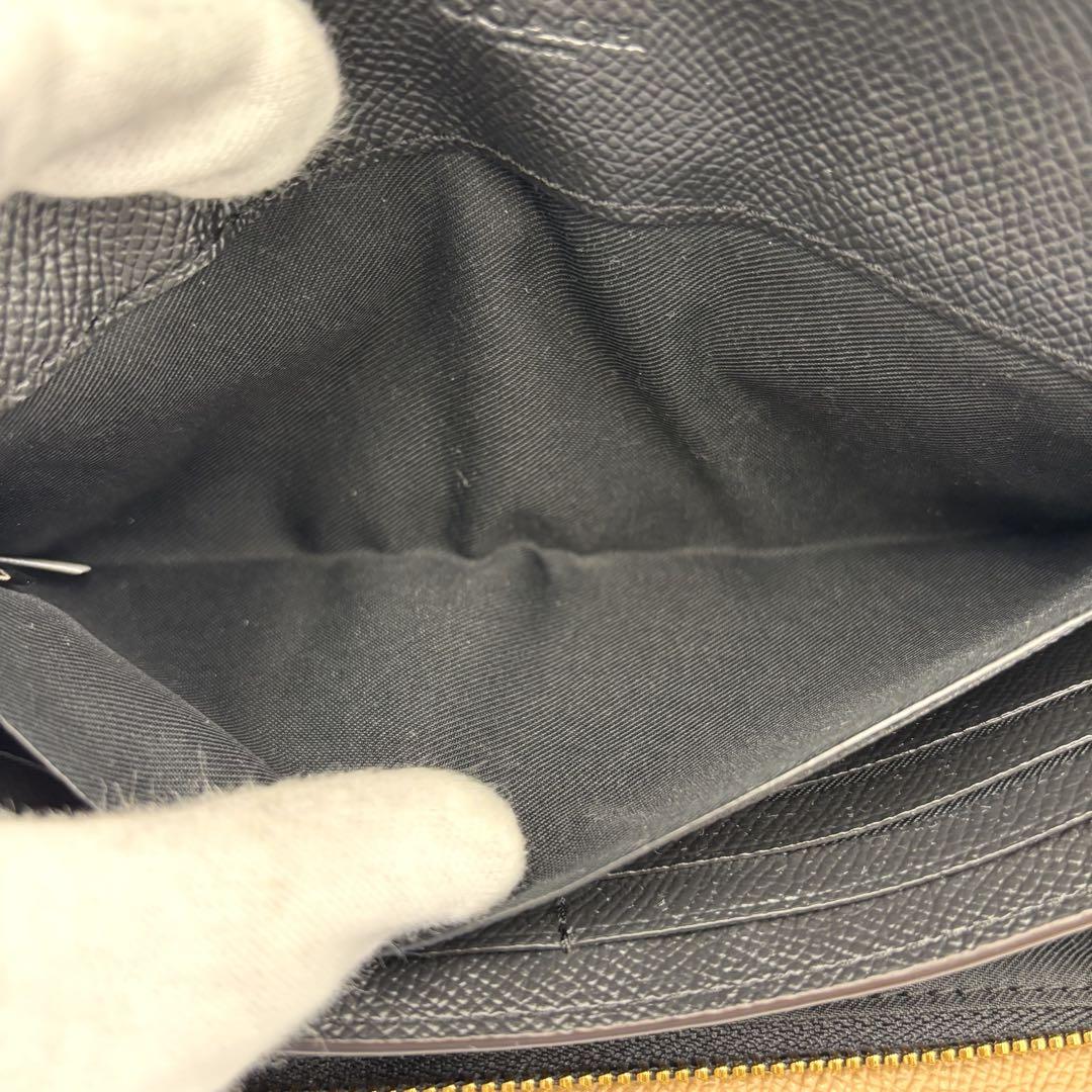 シェリー　極美品✨ COACH 長財布 スリム エンベロップ チャーム付き