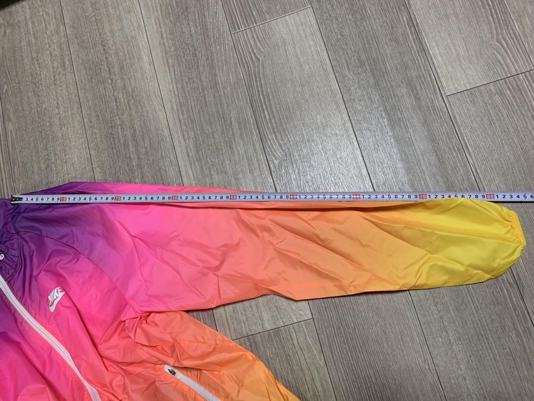 未使用　NIKE ナイロンパーカー　XXL