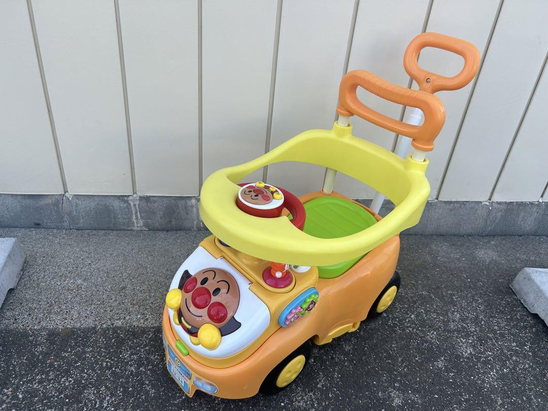 アンパンマン　よくばり乗り物送料無料
