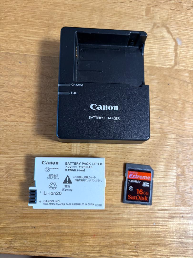 完動品 Canon EOS kiss X4 ダブルズームキット(バック他付)