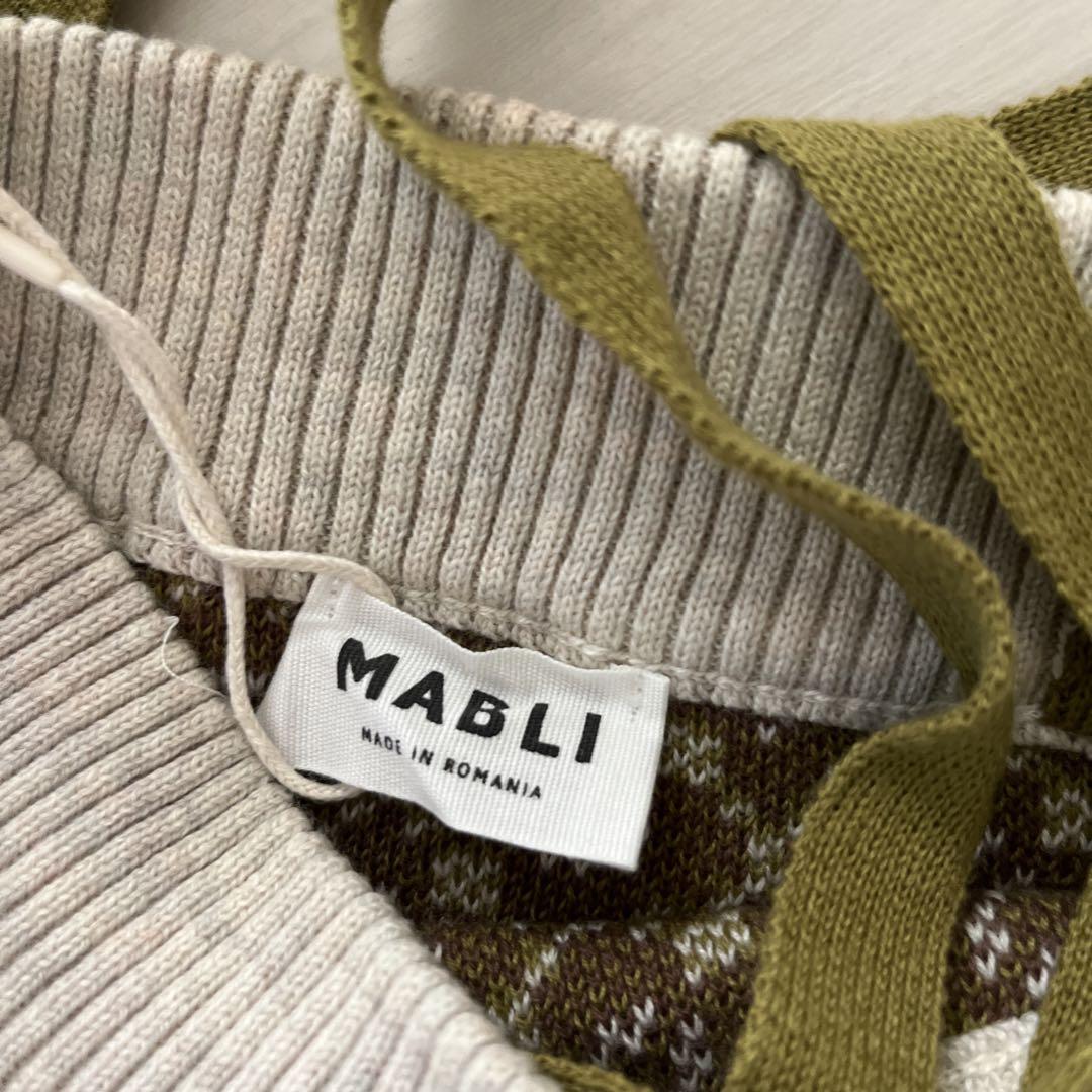 新品タグあり　MABLI ニットロンパース