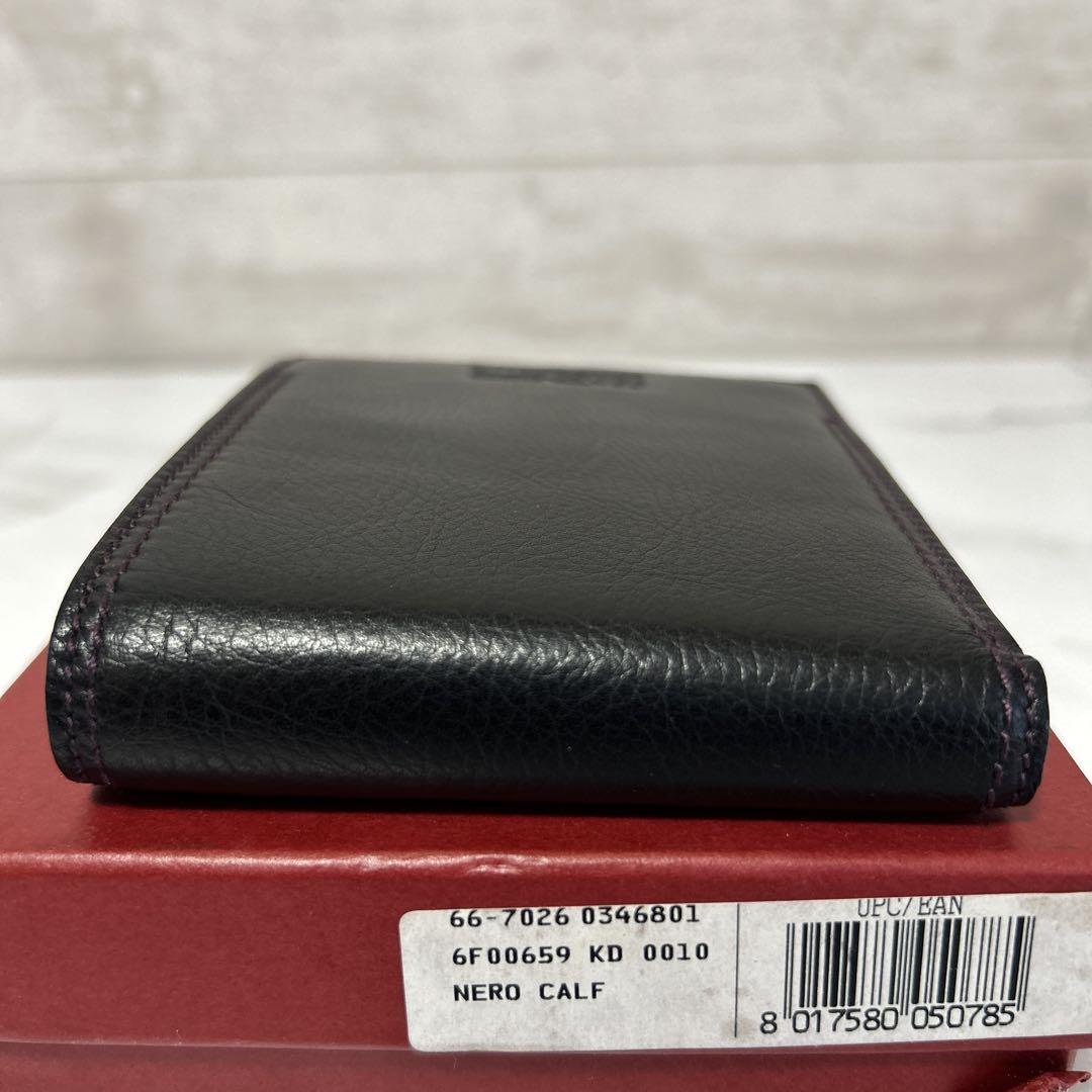 新品　Salvatore Ferragamo　二つ折り財布　財布 黒 フェラガモ