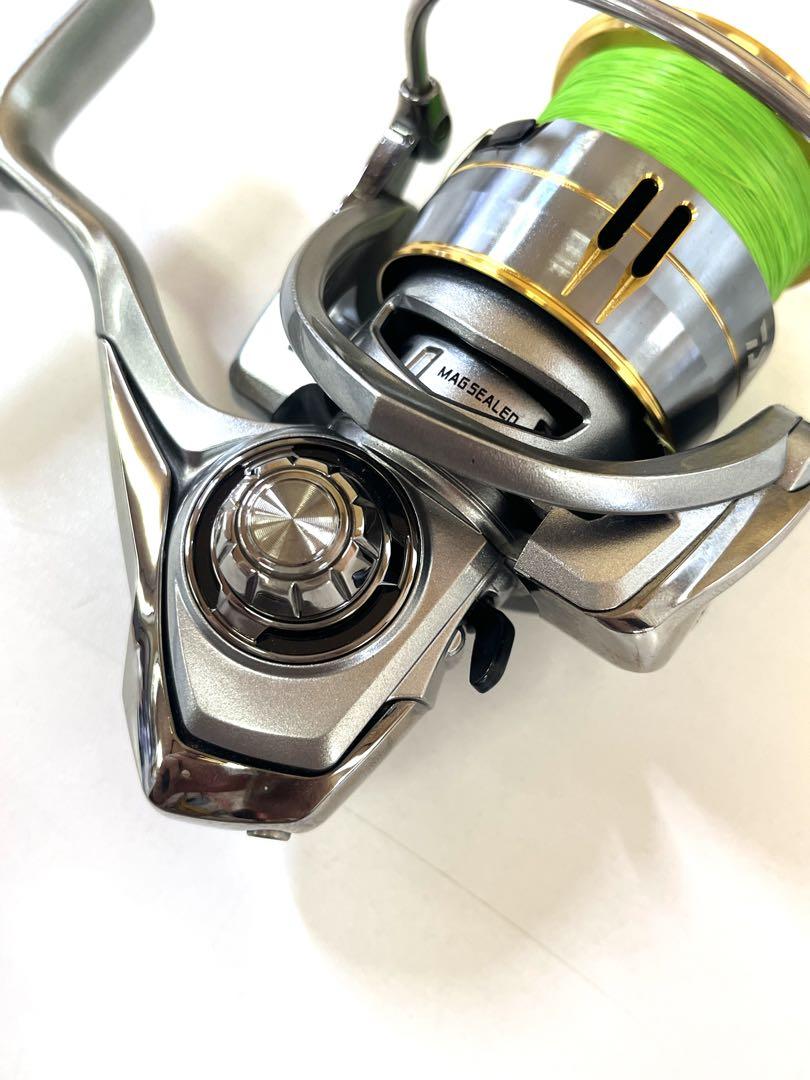 K707 DAIWA FREAMS LT 3000D-C リール 18フリームス