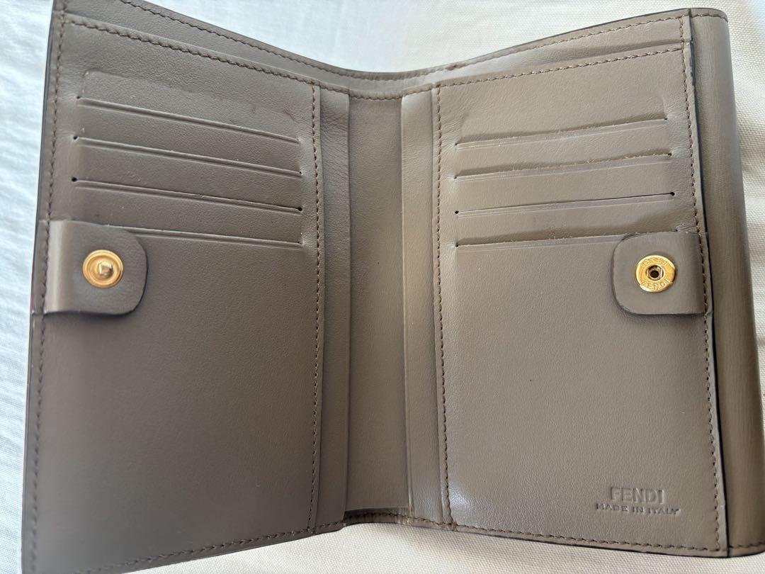 フェンディ FENDI MEDIUM WALLET VIT.PALMELLATO