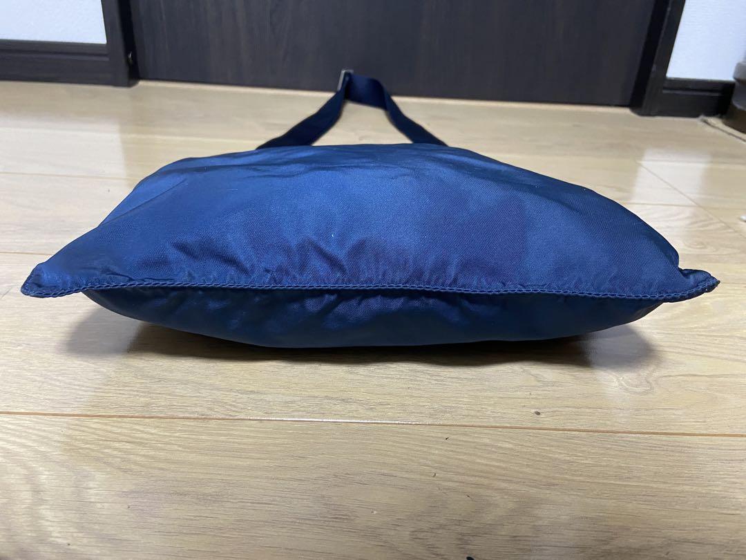 ショルダーバッグ ナイロン