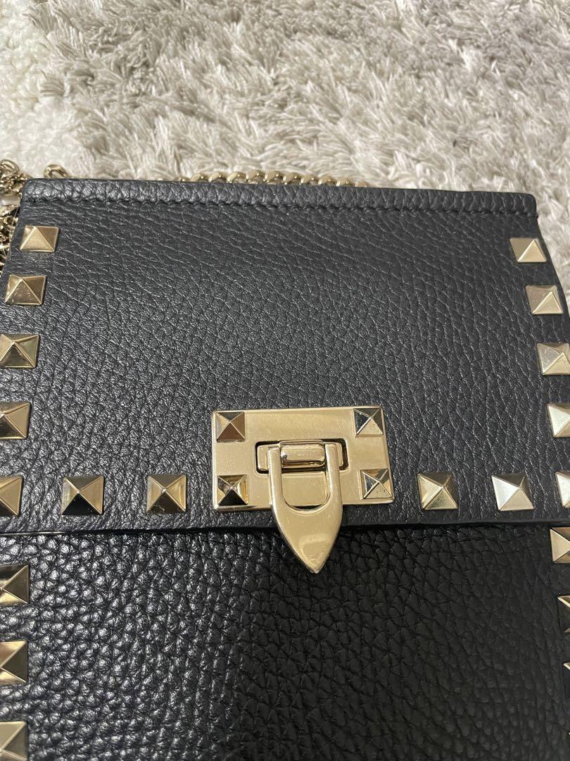 スタッズ　レザーショルダーバッグ