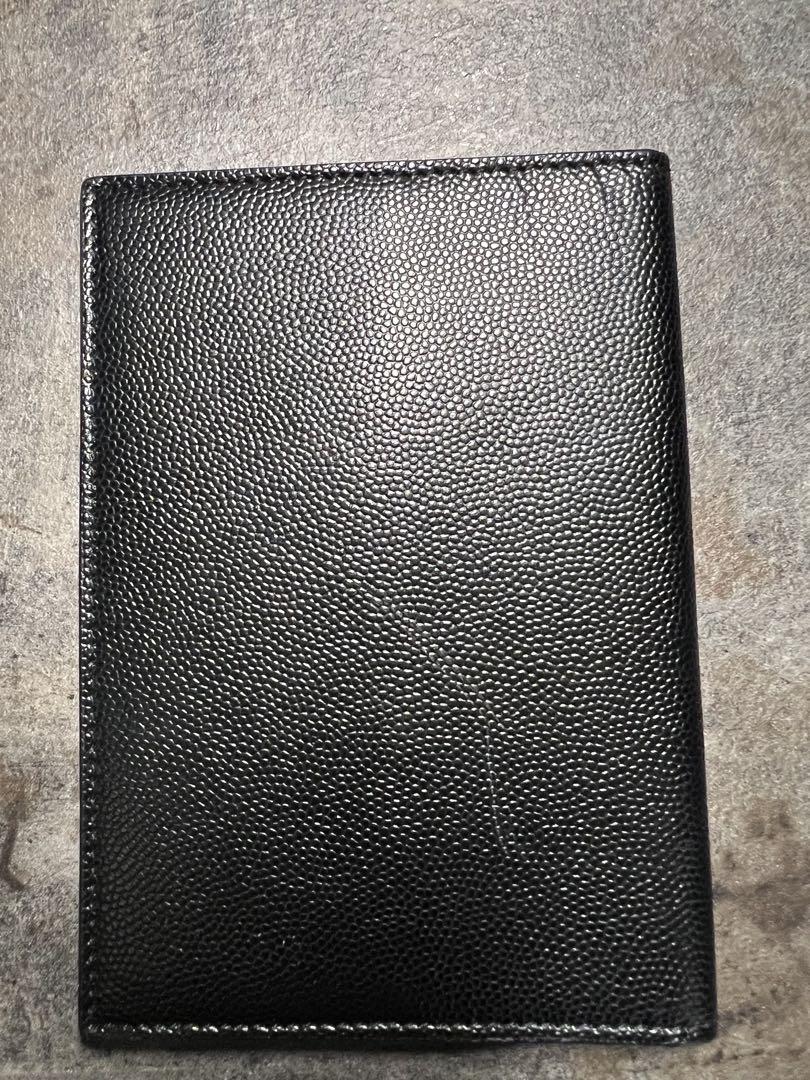 SAINT LAURENT ブラックパスポートケース