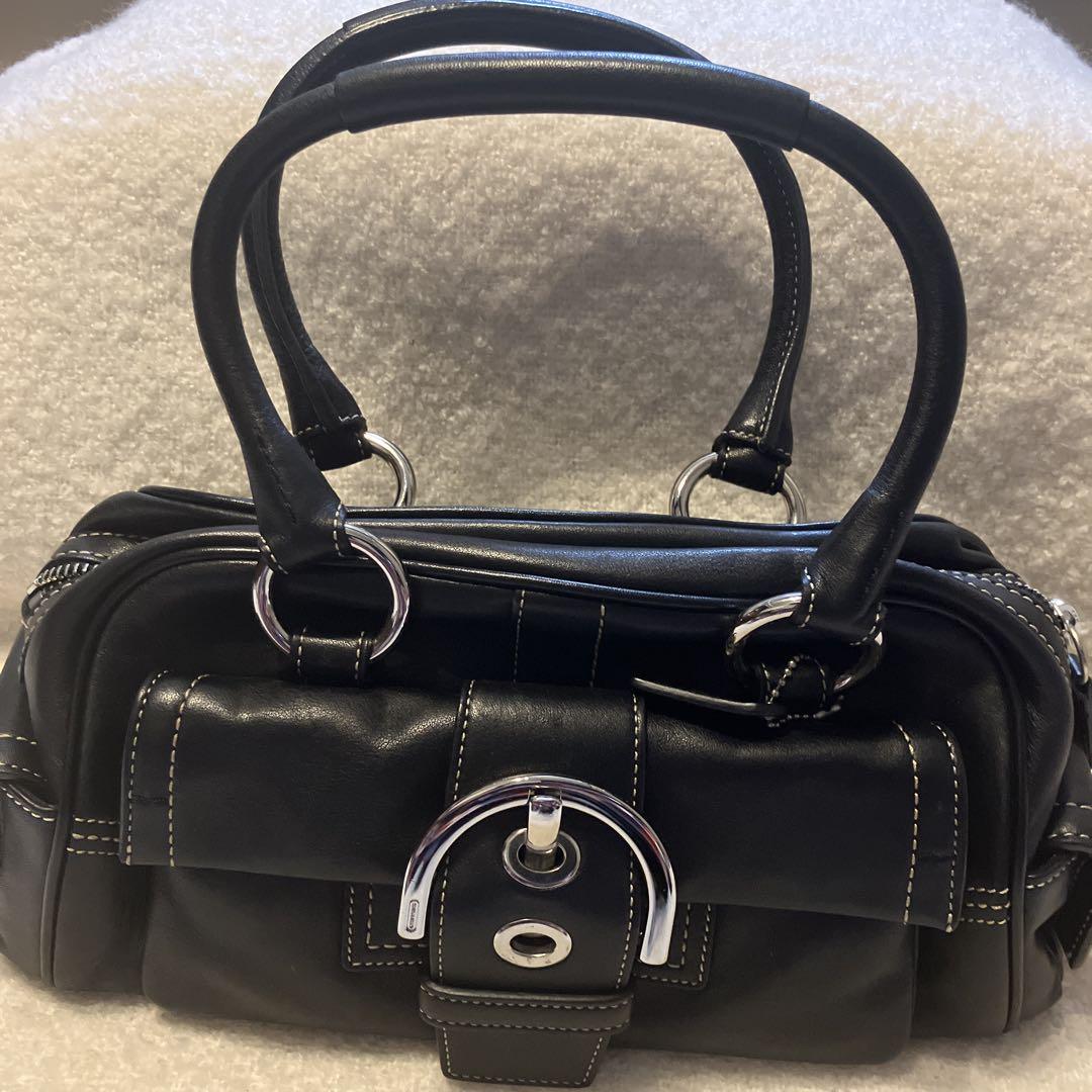 美品　希少デザインcoach バック　セレモニーにも　ブラック