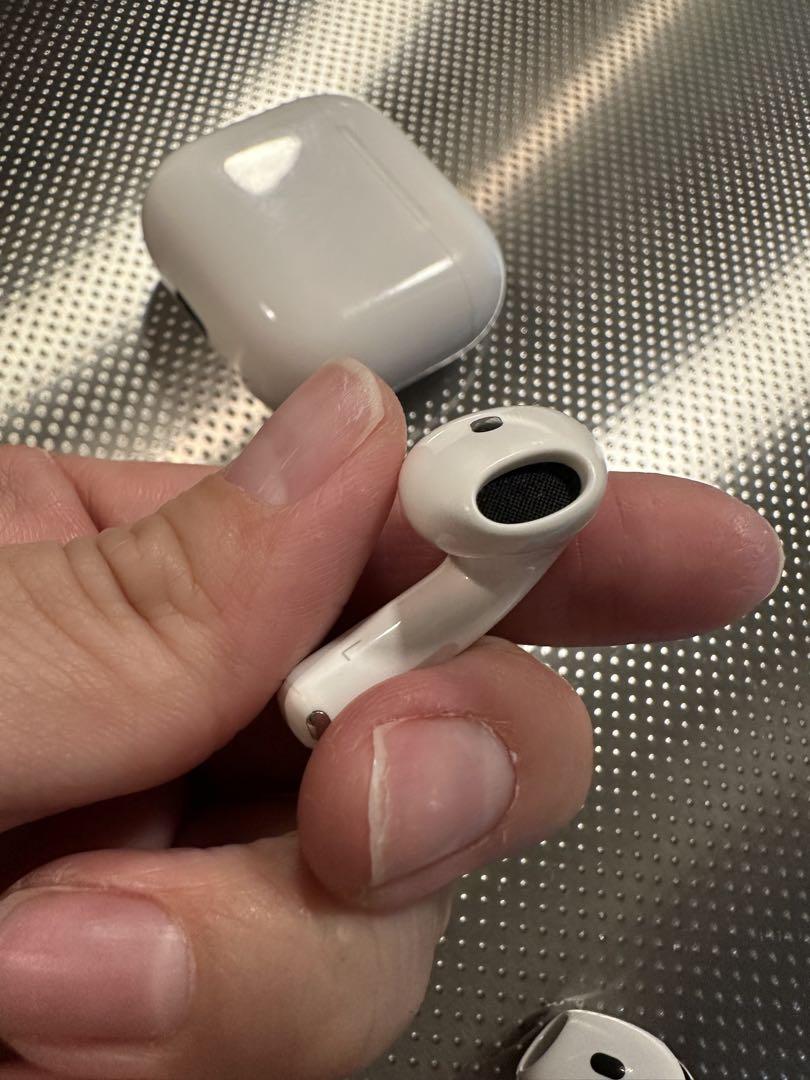 Apple AirPods 4 ANC搭載　第４世代