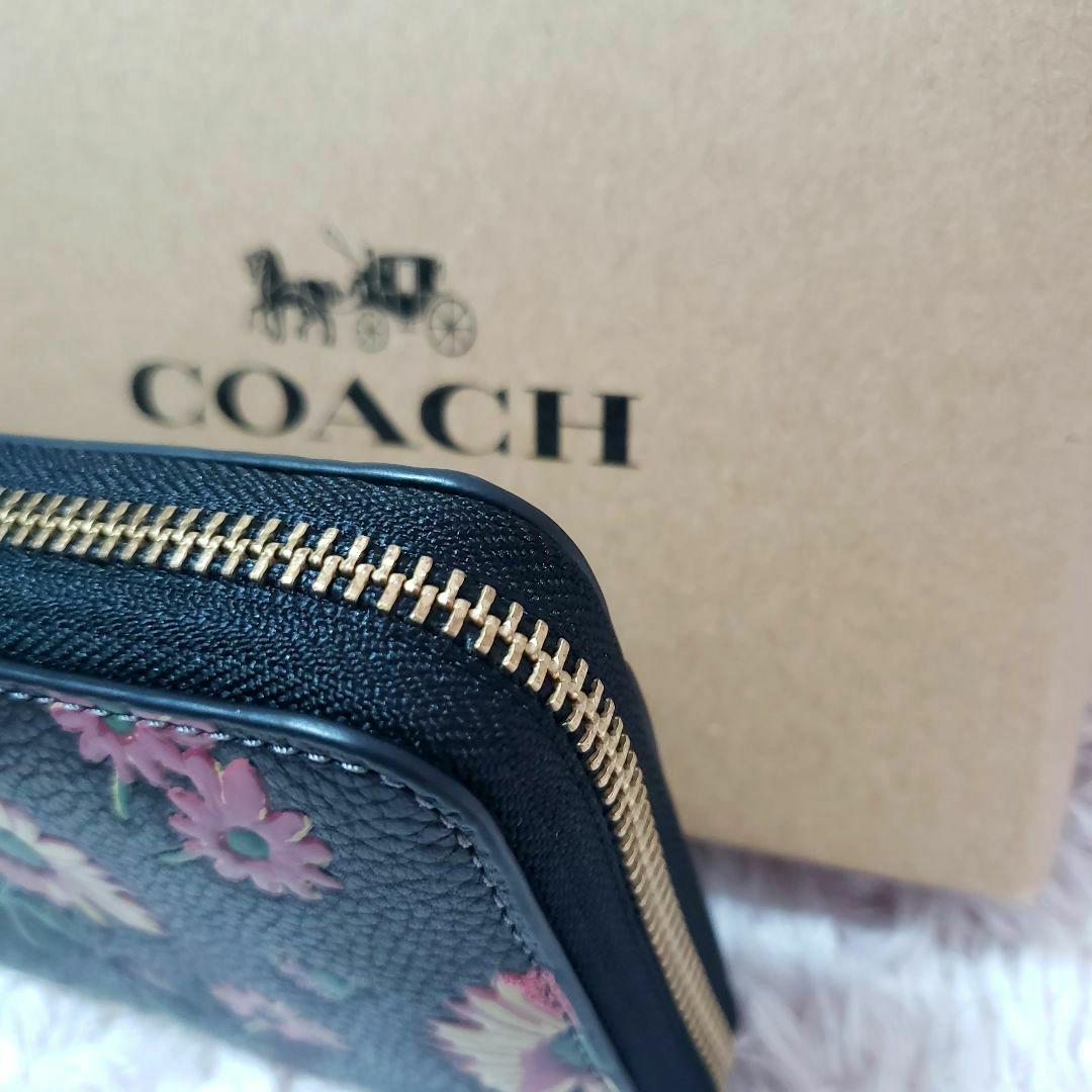 COACH コーチ