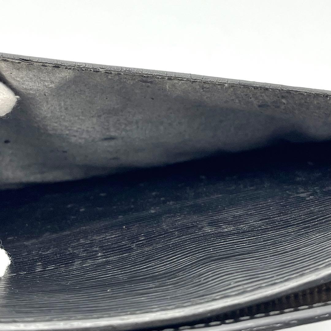 ルイヴィトン ポシェット オム エピ ブラック セカンドバッグ クラッチバッグ ルイヴィトン ポシェット オム エピ ブラック セカンドバッグ クラッチバッグ