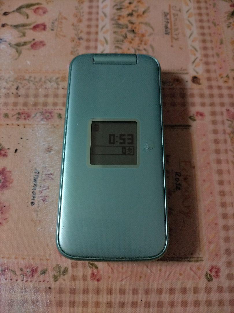 F-02J ミントグリーン 携帯電話本体