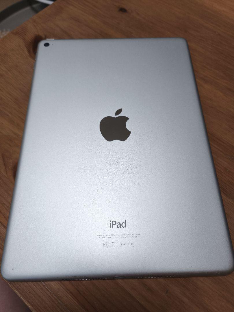 Apple iPad Air2 シルバー 本体