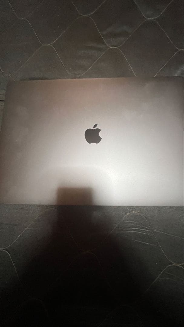 MacBookプロと特典付き