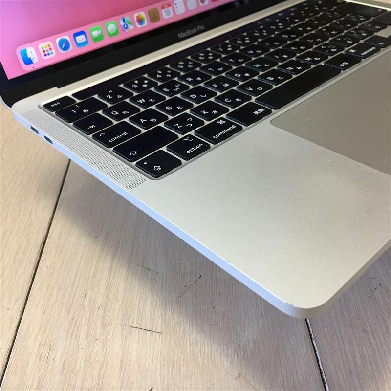 581) MacBook Pro 13インチ 2020 i7-32GB-1TB