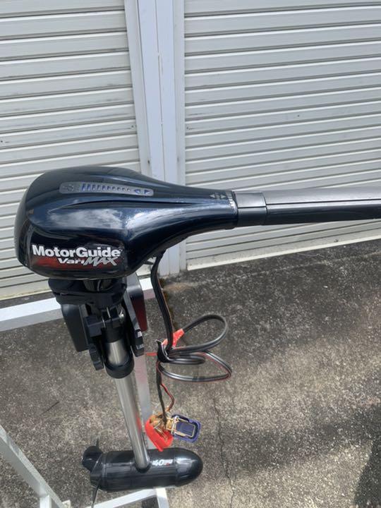 モーターガイド】 バリマックス 40lbs 10段階変速 12V クランプ