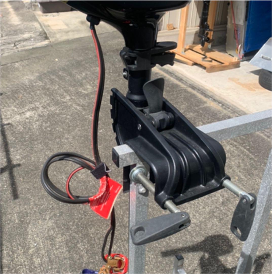 モーターガイド】 バリマックス 40lbs 10段階変速 12V クランプ