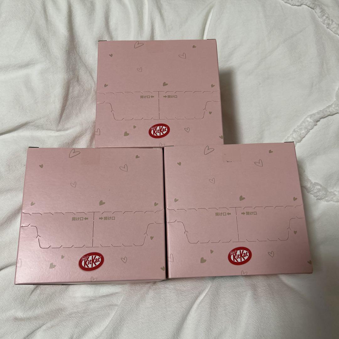 キットカット LOVE KITKAT ハート型缶　8個