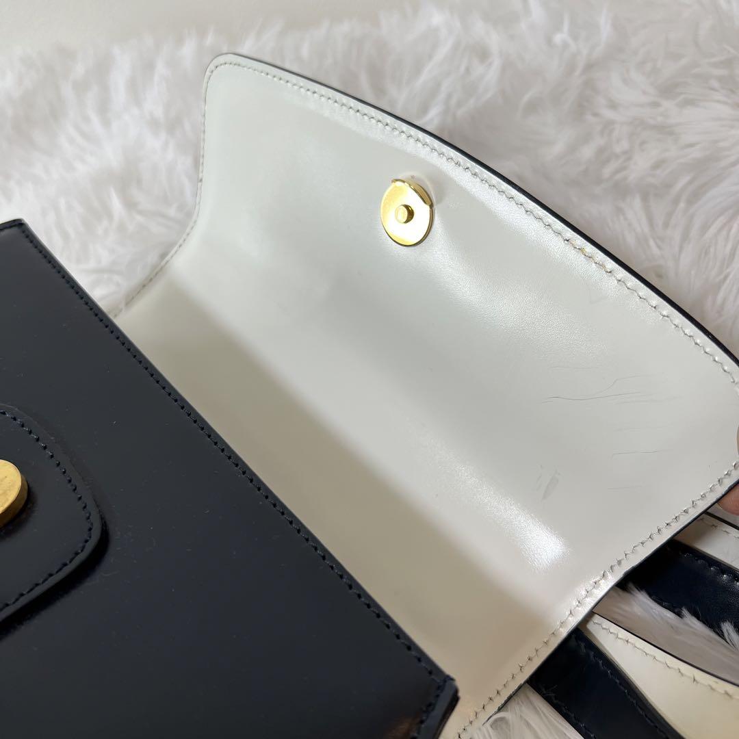 バリー BALLYレザー ハンドバッグ ゴールド金具 紺 ネイビー 白