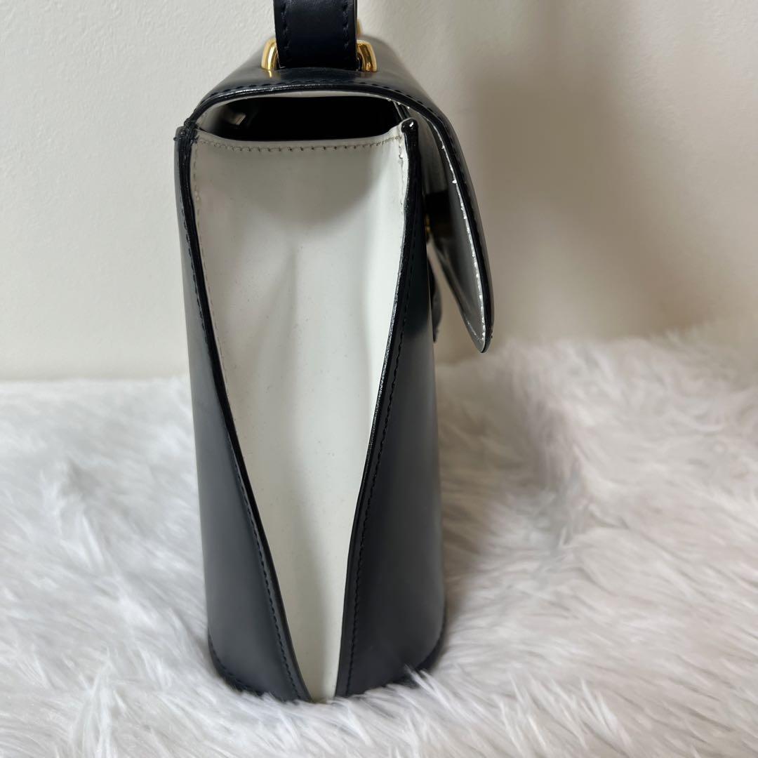 バリー BALLYレザー ハンドバッグ ゴールド金具 紺 ネイビー 白