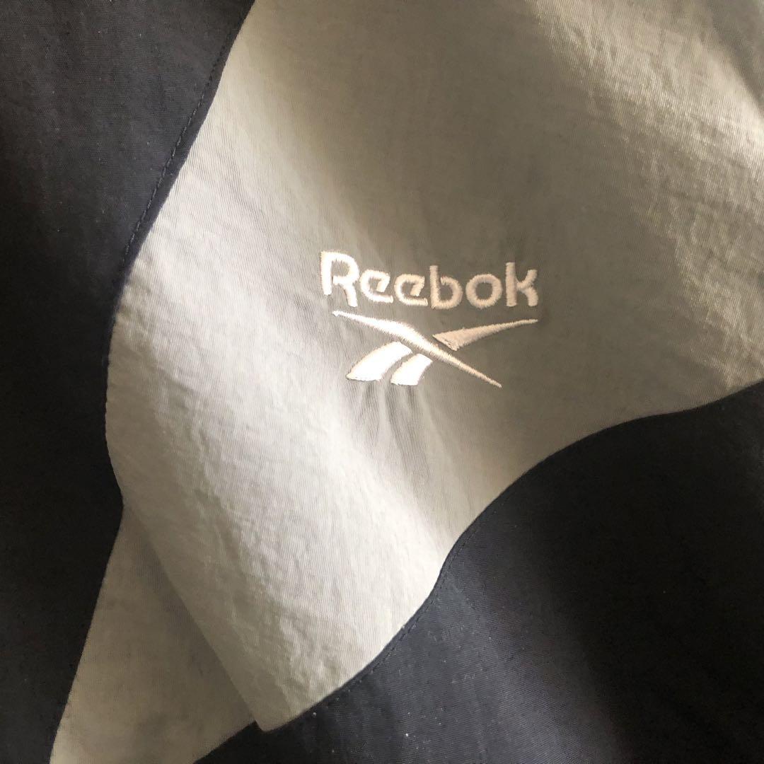 【大人気】リーボックReebok Classicベクターナイロンセットアップ上下