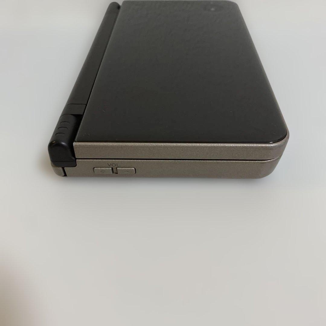 ニンテンドーDSILL ダークブラウン