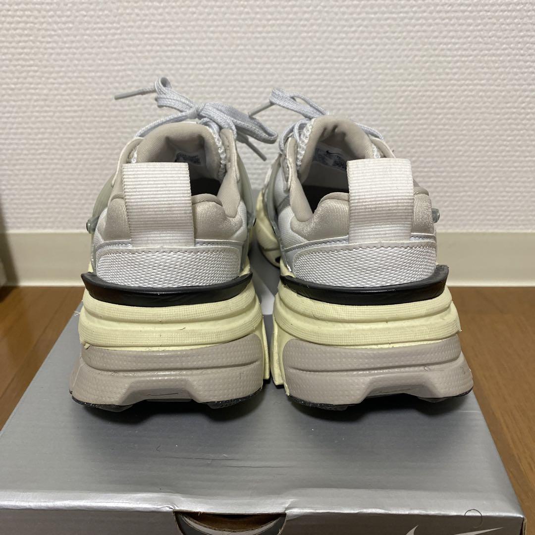 ナイキ V2K Run