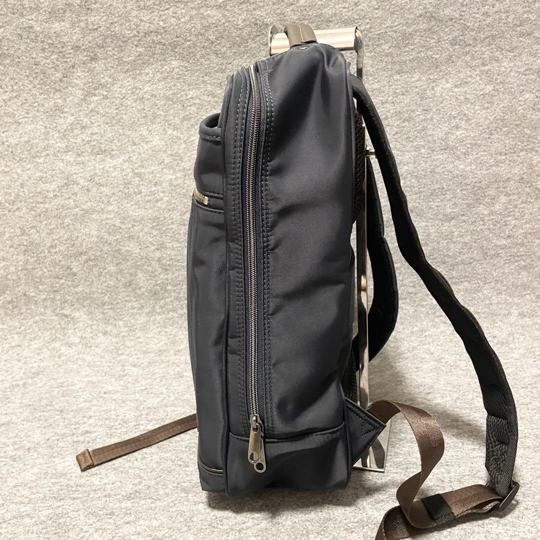 【専用】　ACE ダーウィン　ビジネスリュック　B4 ネイビー　直営店限定