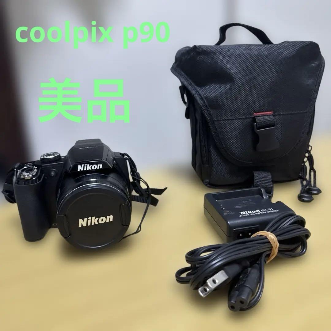 NIKON coolpix p90 本体　美品