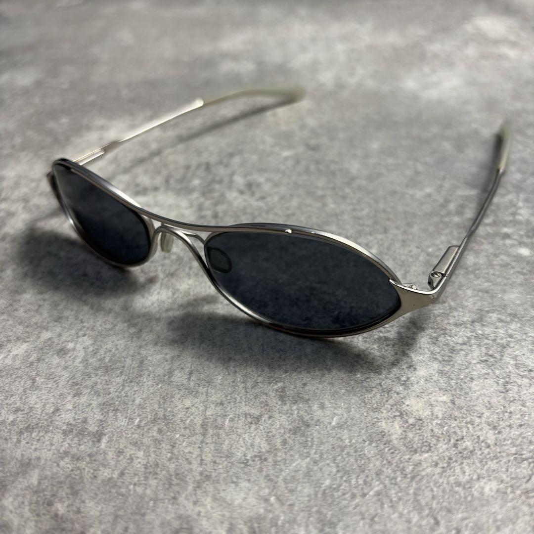 SS2000's archive prada metallic eyewear