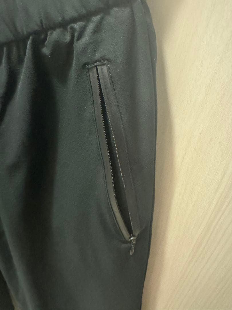 パッカブルイージーパンツ デサント　ブラック　Sサイズ